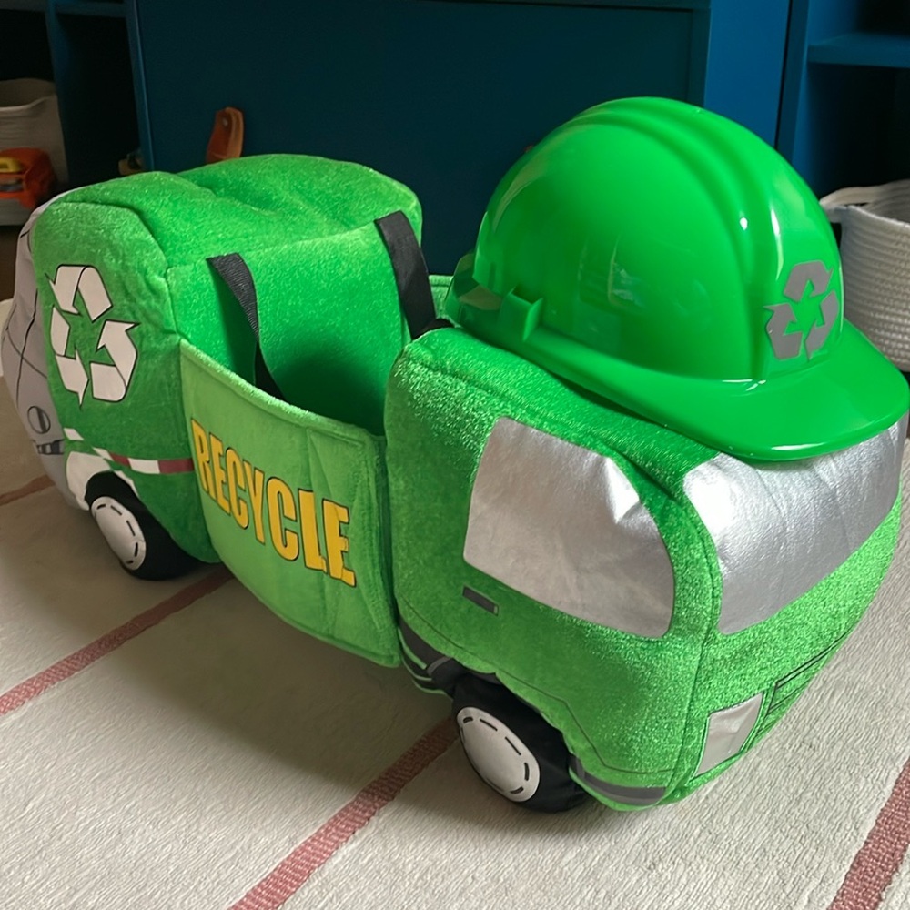 Trash truck 3d Halloween costume